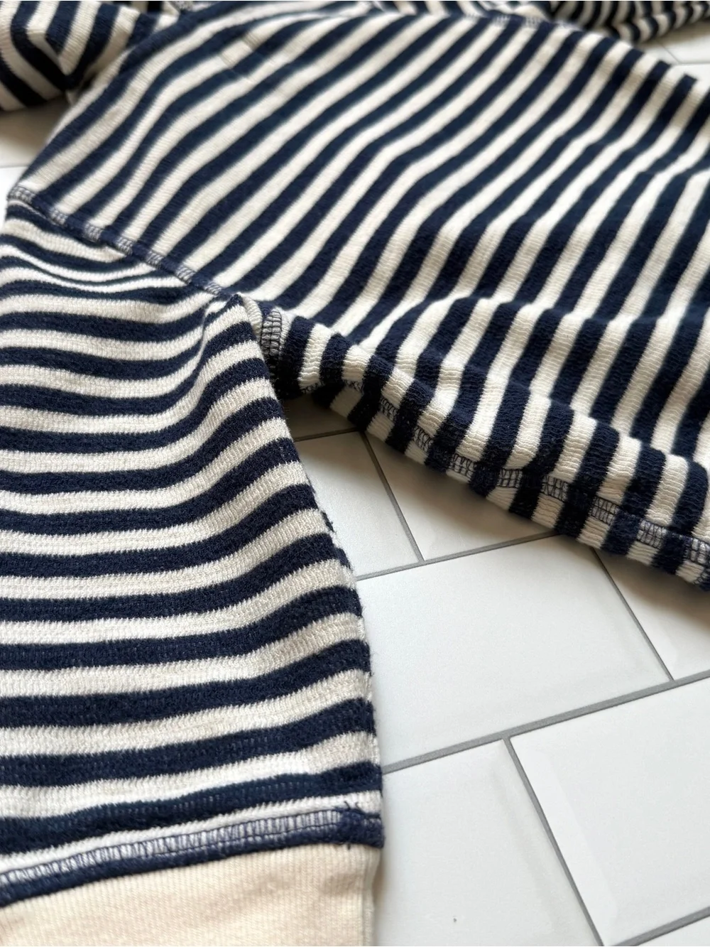 18-24M⚓️ GAP Kids Nautical Blue & Cream Stripe Zipper Hoodie Sweatshirt & Shorts